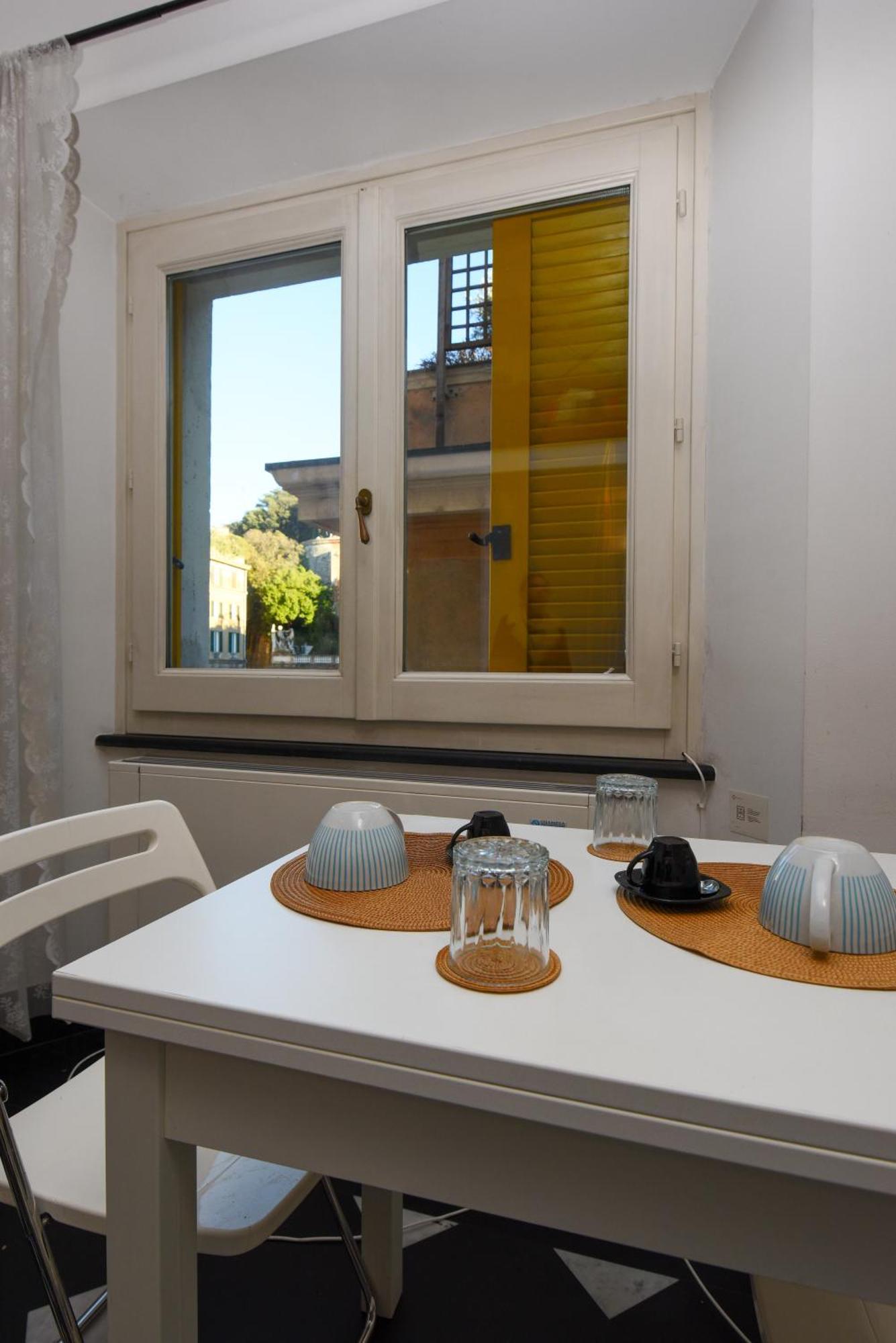 Unesco Loft With Frescoed Entrance